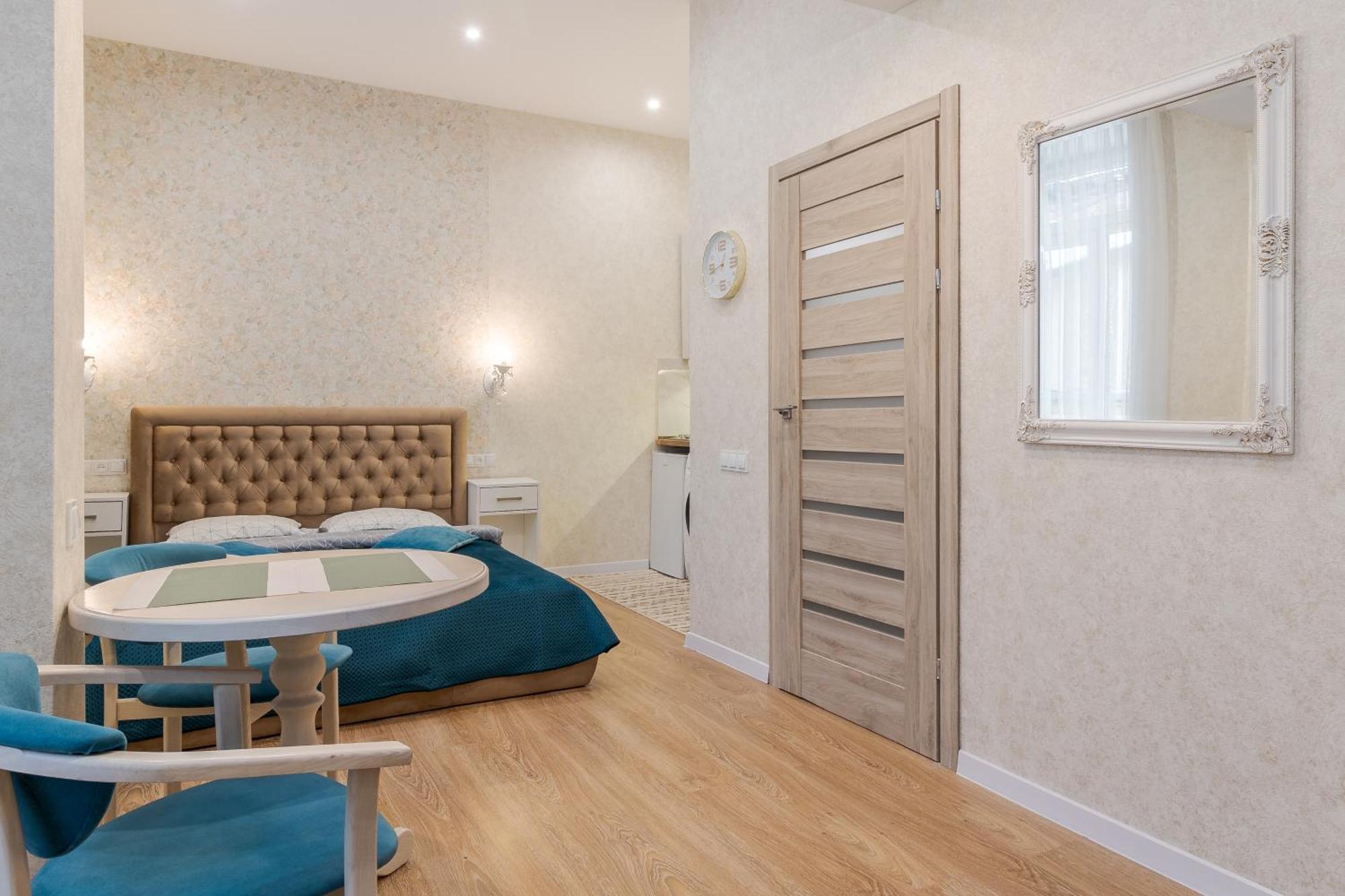 Ferienwohnung Luxury Flat Near Opera Lemberg Exterior foto